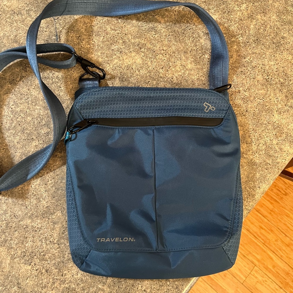 Travelon travel bag